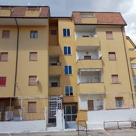 Al Mare A Scalea/апартаменты 400м от моря