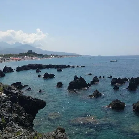Al Mare A Scalea/апартаменты 400м от моря